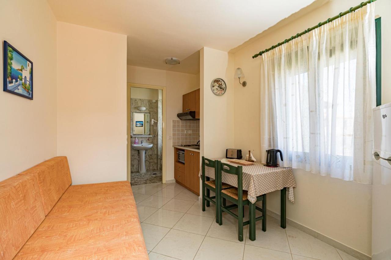 Gianna Apartments Almirida Extérieur photo
