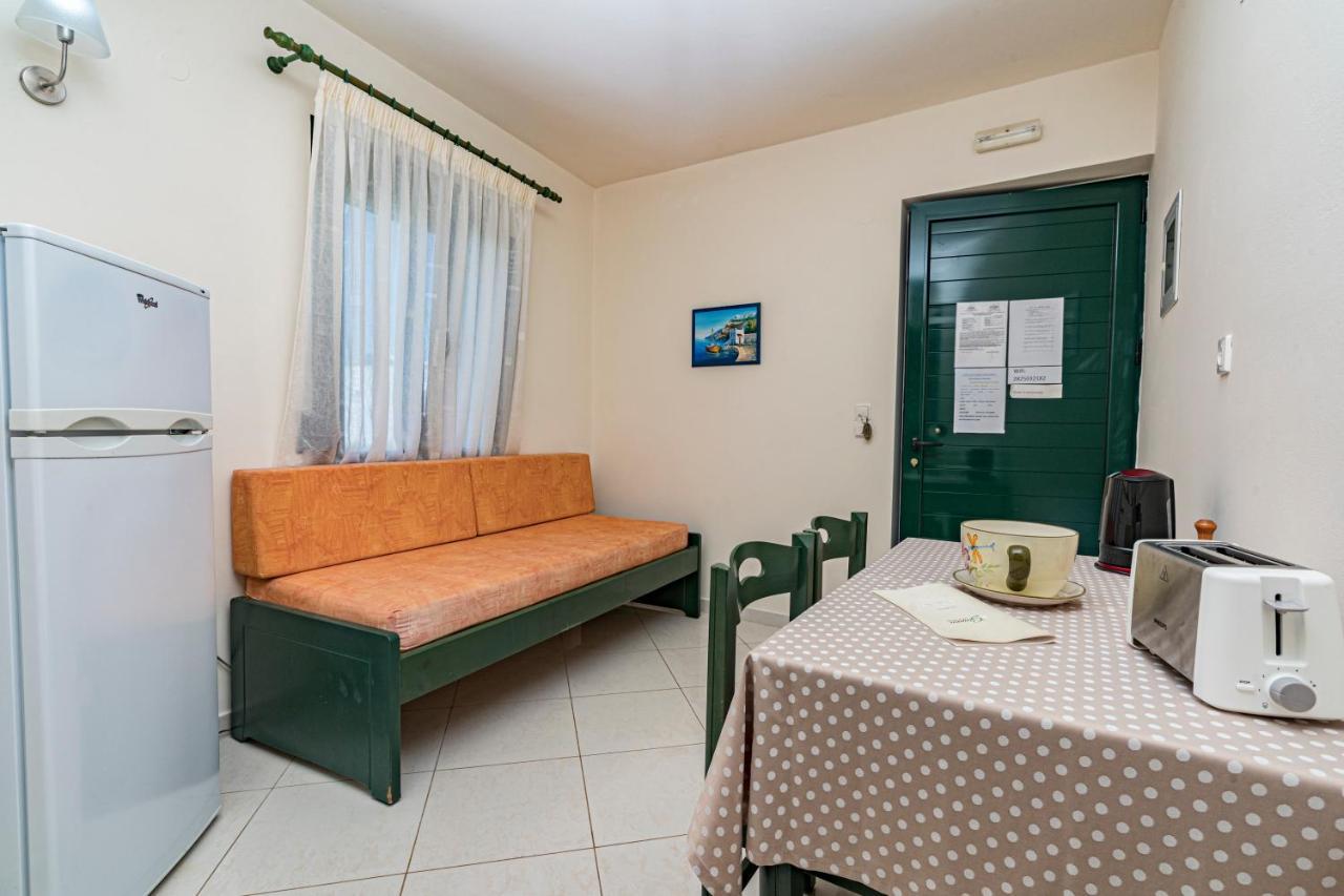 Gianna Apartments Almirida Extérieur photo